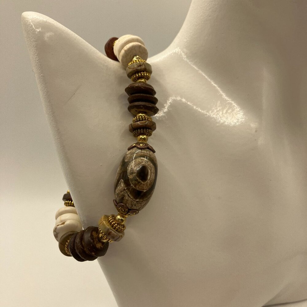 dZi + Tibetan Oval Agate dZi Bead Bracelet 7 in Lobster Clasp Adjustable NEW